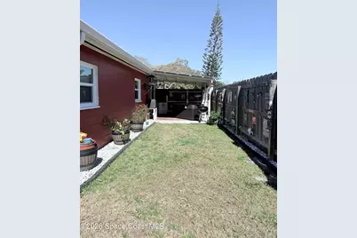 2319 Saint Dunston Lane, Melbourne, FL 32935 - Photo 19