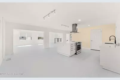 9085 Highway A1A, Melbourne Beach, FL 32951 - Photo 27