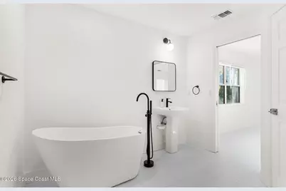 9085 Highway A1A, Melbourne Beach, FL 32951 - Photo 15