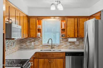 1075 Samar Road, Cocoa Beach, FL 32931 - Photo 13