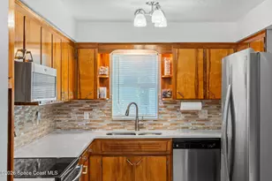 1075 Samar Rd, Cocoa Beach, FL 32931 - Photo 13