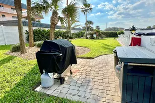 640 N Atlantic Ave, Cocoa Beach, FL 32931 - Photo 27