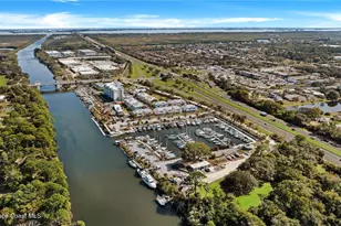 104 Parrotfish Ln S, Merritt Island, FL 32953 - Photo 33