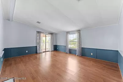 8865 Central Avenue, Micco, FL 32976 - Photo 19