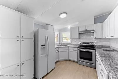 8865 Central Avenue, Micco, FL 32976 - Photo 15