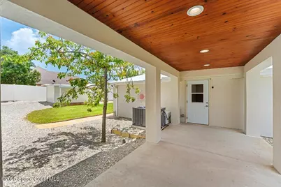 8865 Central Avenue, Micco, FL 32976 - Photo 23