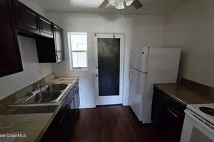 1026 Bacon Cir NE, Palm Bay, FL 32905 - Photo 7