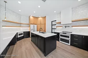 300 Amberjack Pl, Melbourne Beach, FL 32951 - Photo 11