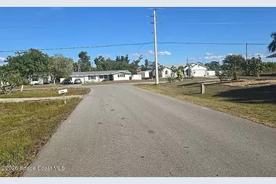 189 Center Avenue NW, Port Charlotte, FL 33952 - Photo 5