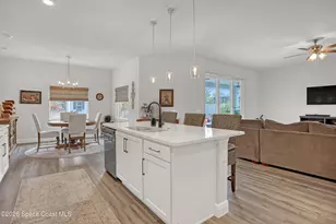 1837 Market Cir NE, Palm Bay, FL 32905 - Photo 11