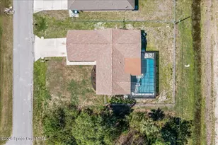 1733 Zaminder St NW, Palm Bay, FL 32907 - Photo 37