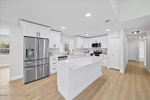 1733 Zaminder St NW, Palm Bay, FL 32907 - Photo 11