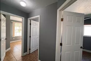 2565 Ventura Cir, West Melbourne, FL 32904 - Photo 9