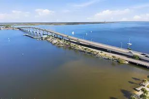 2505 Country Club Dr Dr, Titusville, FL 32780 - Photo 17