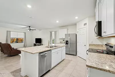 7528 Tourmaline Drive, Grant-Valkaria, FL 32949 - Photo 17