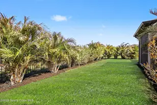 7528 Tourmaline Dr, Grant-Valkaria, FL 32949 - Photo 5