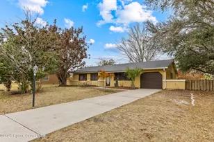 701 Rostock Cir NW, Palm Bay, FL 32907 - Photo 1