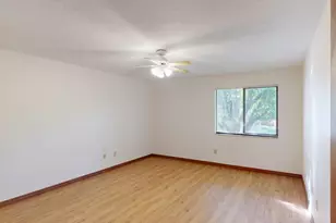 9017 Manchester Ln, West Melbourne, FL 32904 - Photo 13