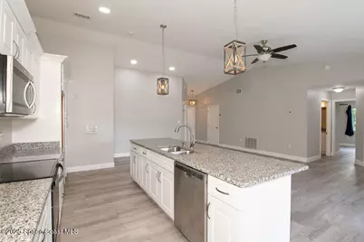 236 Maywood Avenue NW, Palm Bay, FL 32907 - Photo 7