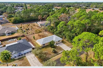 1336 Gingold Street NW, Palm Bay, FL 32907 - Photo 41