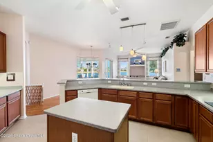 4827 Alamanda Dr, Melbourne, FL 32940 - Photo 13