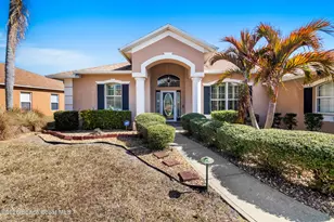 4827 Alamanda Dr, Melbourne, FL 32940 - Photo 5