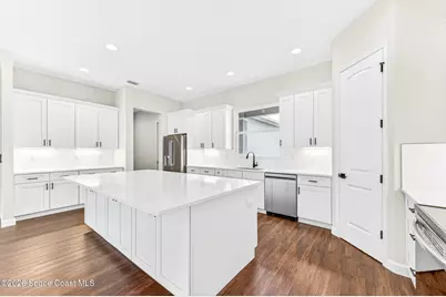 760 Starland Street SE, Palm Bay, FL 32909 - Photo 9