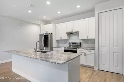 371 Halloran Street SE, Palm Bay, FL 32909 - Photo 5