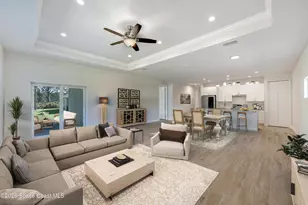 371 Halloran St SE, Palm Bay, FL 32909 - Photo 5