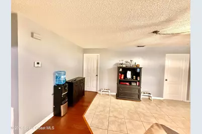 823 Hunters Creek Drive, Melbourne, FL 32904 - Photo 7