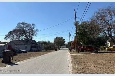 312 Lime Avenue, Lake Wales, FL 33853 - Photo 5