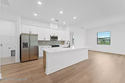 447 Hancock Street SW, Palm Bay, FL 32908 - Photo 3