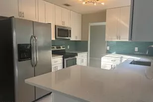 991 Hooper Ave NE, Palm Bay, FL 32905 - Photo 3