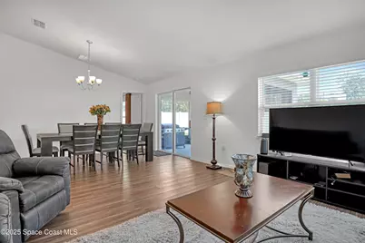 1028 Corbin Circle SW, Palm Bay, FL 32908 - Photo 15