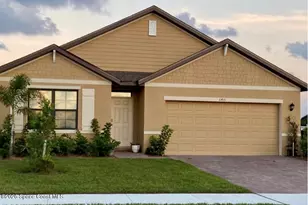 6415 Topaz Dr, Grant-Valkaria, FL 32949 - Photo 1