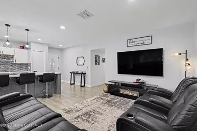 809 Espanola Way, Melbourne, FL 32901 - Photo 7