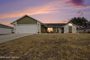 435 NE Delmonico Street NE, Palm Bay, FL 32907 - Photo 1