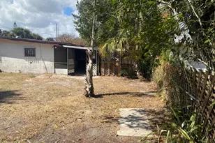 1465 Hillcrest Dr, Melbourne, FL 32935 - Photo 5