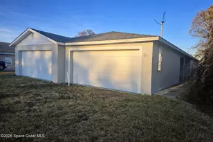 2521 Pond St, Melbourne, FL 32901 - Photo 1