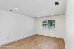 213 E Grant Ave, Cocoa Beach, FL 32931 - Photo 23