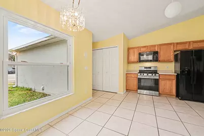 1002 Jacaranda Circle, Rockledge, FL 32955 - Photo 9