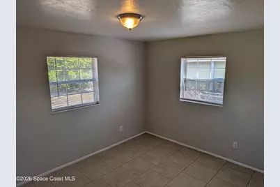 900 Camphor Way, Melbourne, FL 32901 - Photo 9