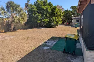 900 Camphor Way, Melbourne, FL 32901 - Photo 13