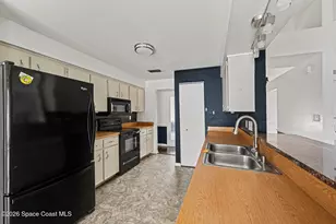 796 Emerson Dr NE, Melbourne, FL 32907 - Photo 21