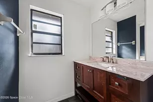 796 Emerson Dr NE, Melbourne, FL 32907 - Photo 15