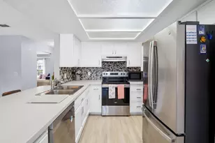 1075 Mandarin Dr NE, Palm Bay, FL 32905 - Photo 19