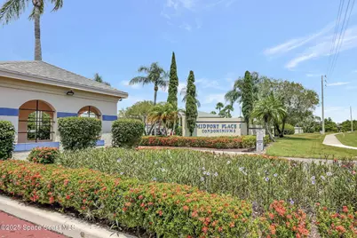 1538 SE Royal Green Circle #102, Port Saint Lucie, FL 34952 - Photo 29