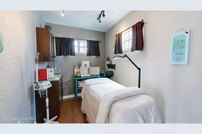 158 N Atlantic Avenue, Cocoa Beach, FL 32931 - Photo 23