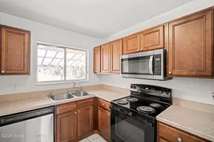 983 Tacaro Ave SE, Palm Bay, FL 32909 - Photo 5