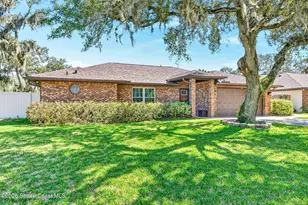 365 Newell Rd NE, Palm Bay, FL 32907 - Photo 5